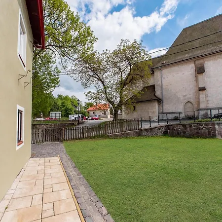 Homestay Frauenberg Banska Stiavnica