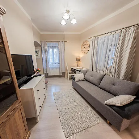 Frauenberg Homestay *