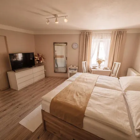Homestay szállás Frauenberg Banská Štiavnica